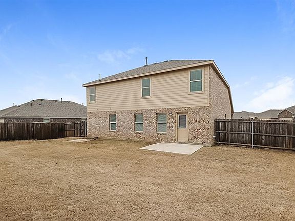 5th image of 1300 Cedar Hollow Dr