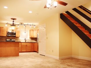 48 N Champlain St APT 3, Burlington, VT 05401