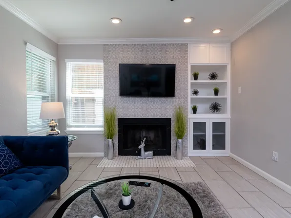 2213 Park Hill Dr, Fort Worth, TX 76110