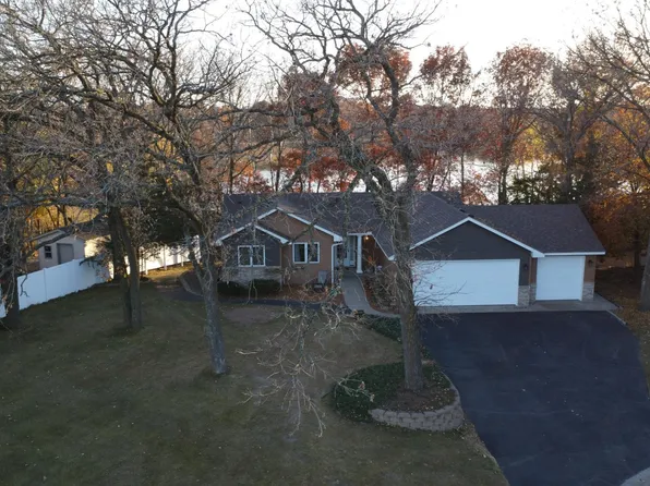 26024 10th St W, Zimmerman, MN 55398