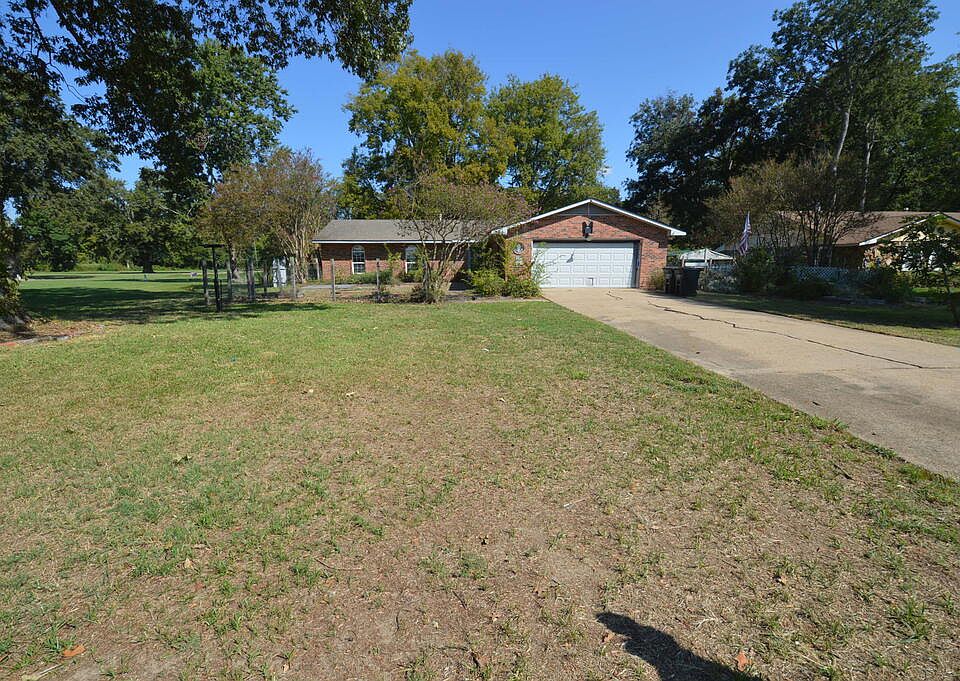 1st image of 1390 Marico Pl
