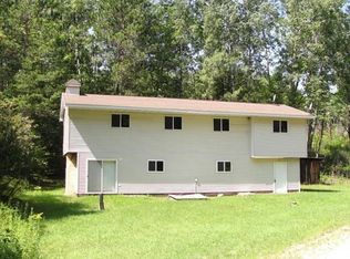 N17241 Monroe Ln, Pembine, WI 54156