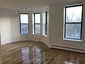 Rented by Sandra Ospina, Licensed Real Estate Broker