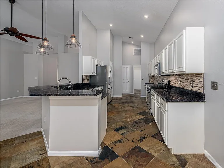10333 Abbotsford Dr — Photo 11