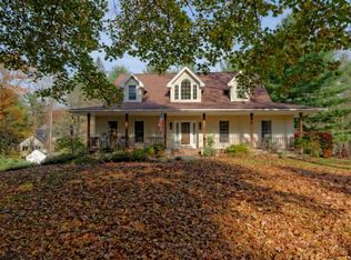 33 Surrey Mall, Slingerlands, NY 12159
