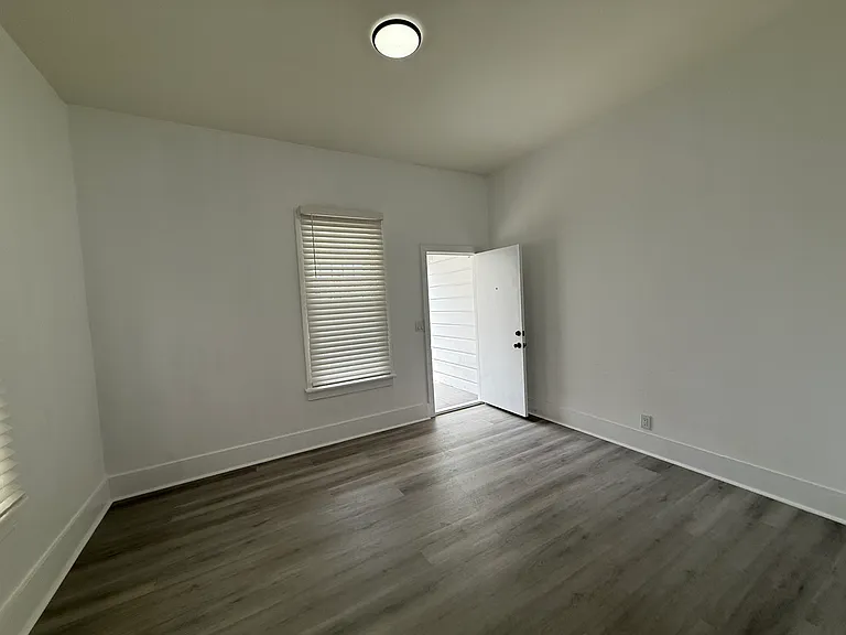 1417 Euclid St #3 — Photo 5