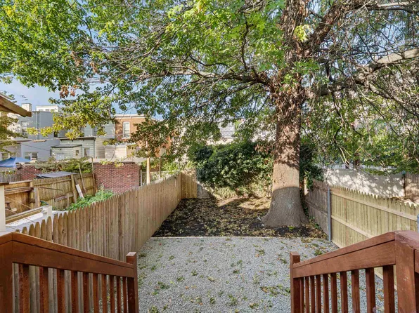 330 Forrest Street image 15 of 33