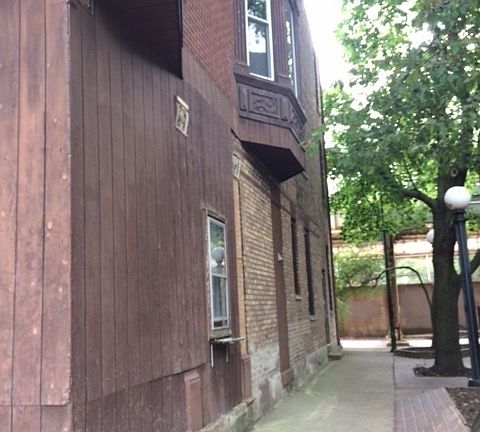 2nd image of 1874 N Bissell St