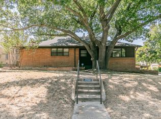 2900 Ryan Place Dr, Fort Worth, TX 76110