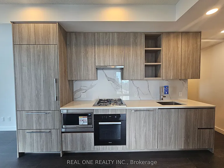 75 Billes Hts #2111 — Photo 9