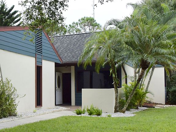 2nd image of 5162 Cedar Hammock Dr