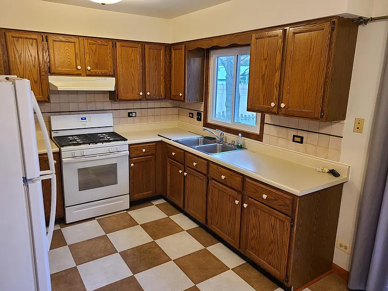 802 Terrace Way — Photo 12