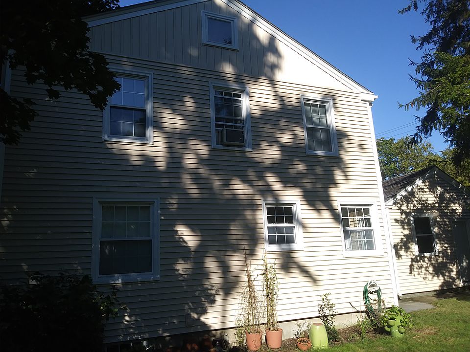 74 Kay Blvd, Newport, RI 02840 Zillow