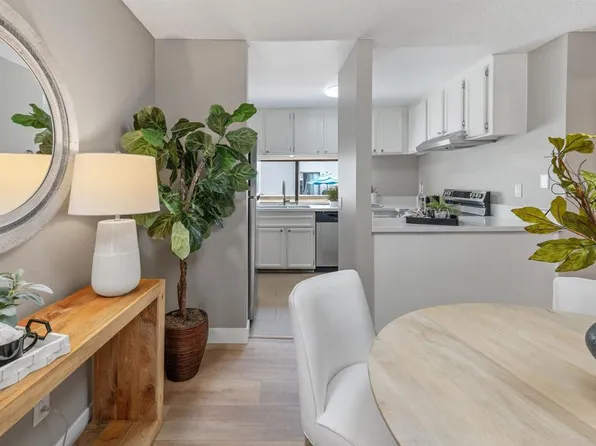 6182 Agee St Unit 193, San Diego, CA 92122