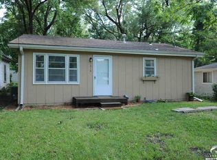 1510 Oak Hill Ave, Lawrence, KS 66044