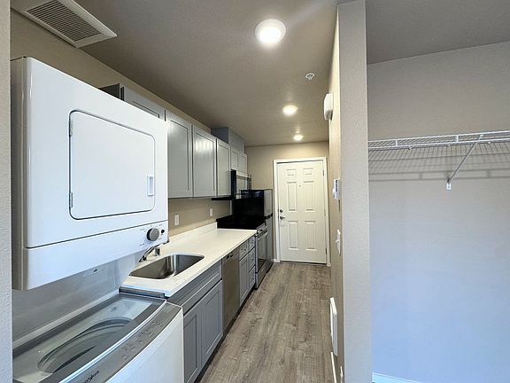 2nd image of 4326 S Junett St #208