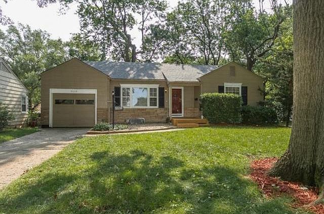 1st image of 5539 Sherwood Dr