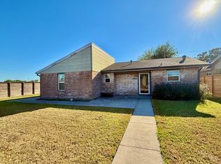 7430 Canis Dr, Corpus Christi, TX 78412