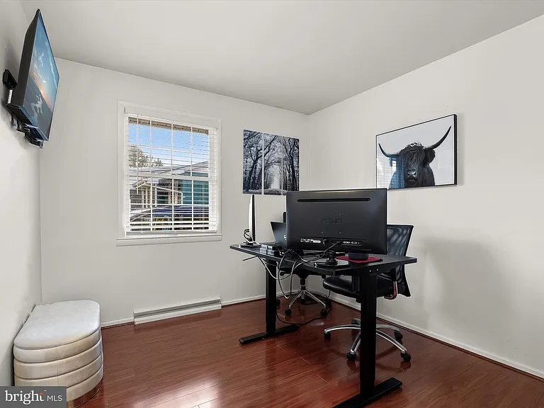 51 E Timonium Rd — Photo 2