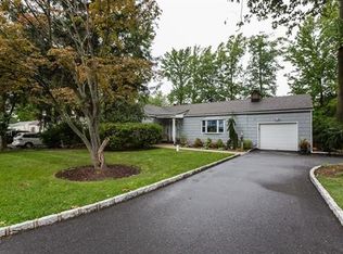 190 Normandy Rd, Edison, NJ 08820