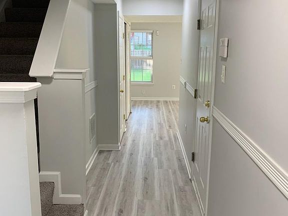 2nd image of 328 Kestrel Dr