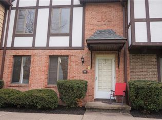 64 Camberley Pl, Penfield, NY 14526