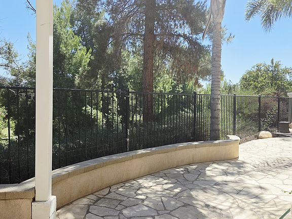 5th image of 45370 Vista Verde