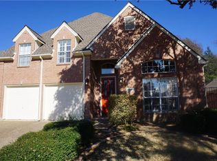 1316 Waterside Dr, Dallas, TX 75218