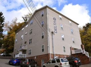 102 3rd St APT 101, Morgantown, WV 26505