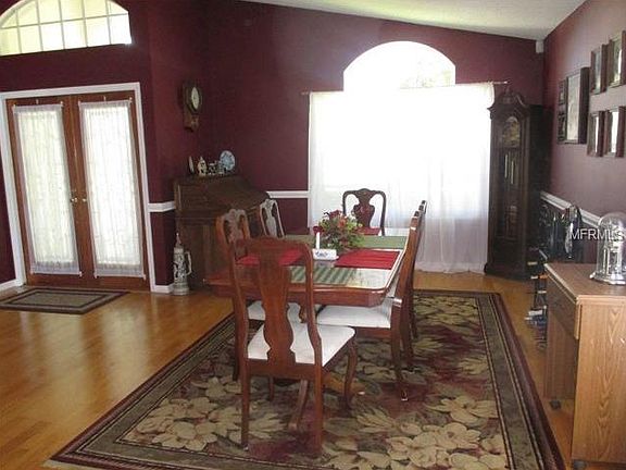 3rd image of 2801 Orchard Dr