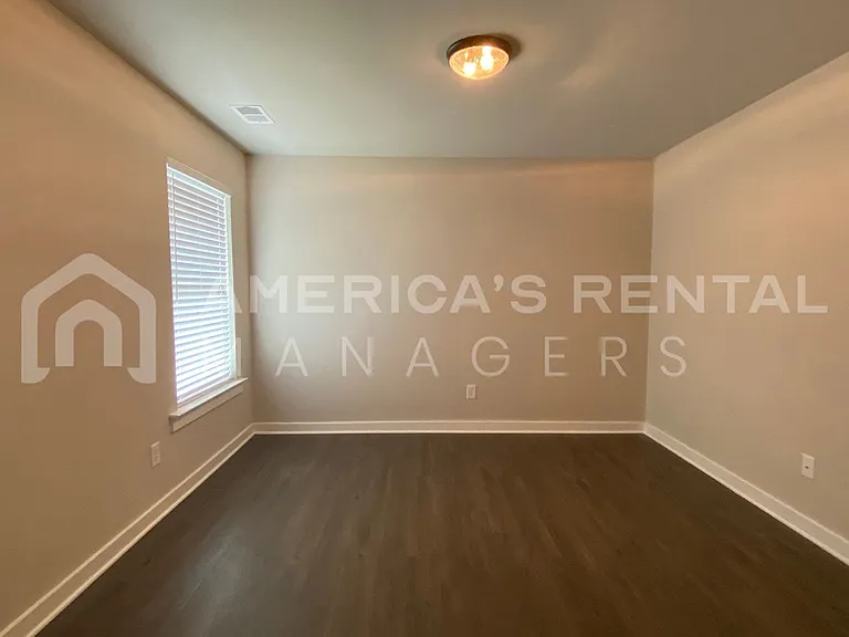 490 Ridge View Cir — Photo 23