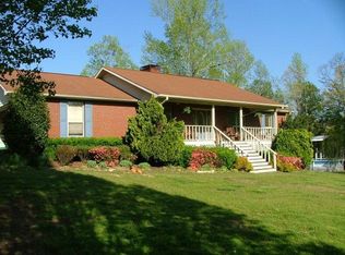 1201 Plantation Dr, Bogart, GA 30622