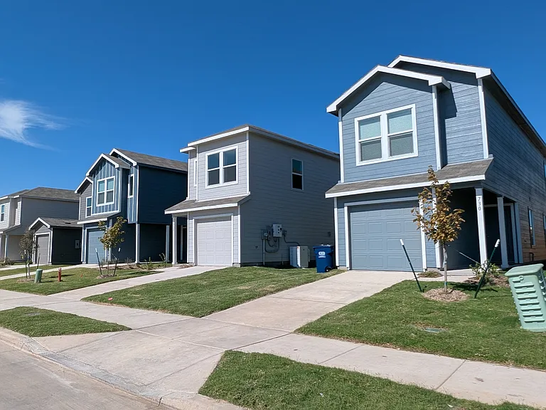 732 Sandhill Crane Ln — Photo 3