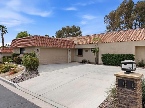 3rd image of 40271 Baltusrol Cir