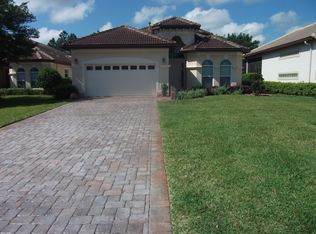 25933 San Rafael Ct, Howey In The Hills, FL 34737