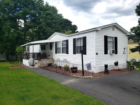 86 Ashley Ln, Marlborough, MA 01752