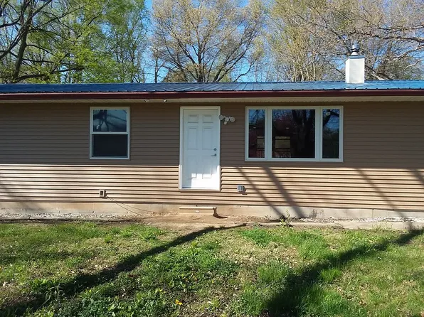 2985 Sand Hill Rd, Springfield, IL 62707