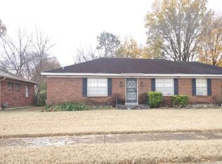 4785 Summerview Ave, Memphis, TN 38118