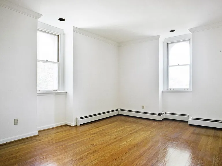 260 Shady Ave #32 — Photo 3