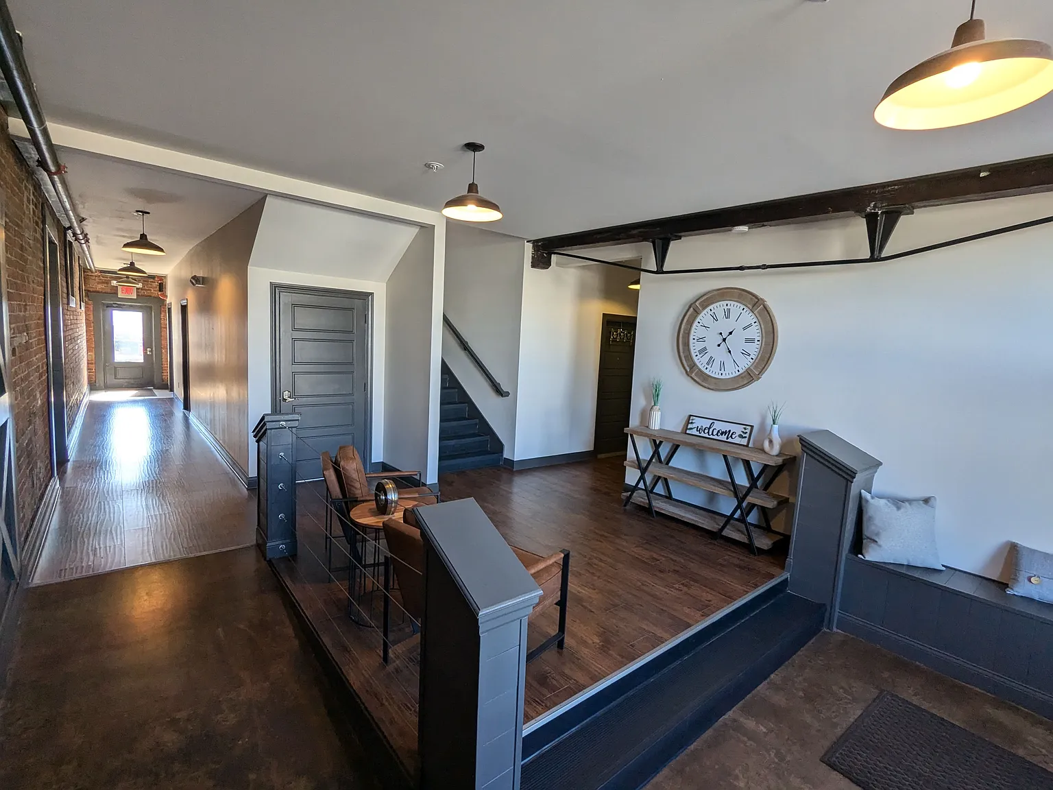 2 bed, 800 sqft, $1,100 — Photo 3