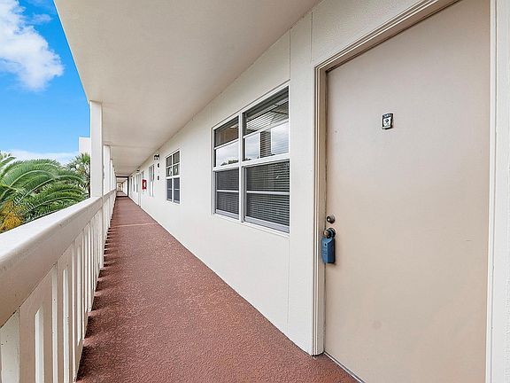 2nd image of 2102 Lucaya Bend #L3