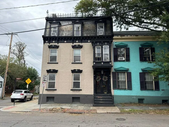 101 Front St, Schenectady, NY 12305