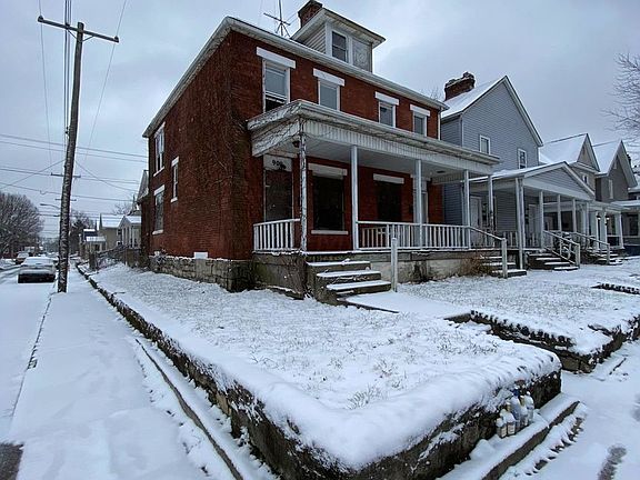 3rd image of 900-902 Oakwood Ave