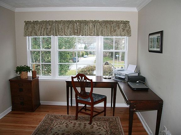 Office with Hardwood floors 