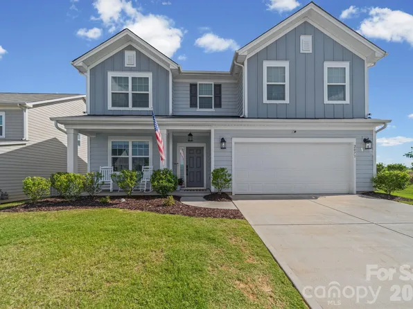 2073 Sabra St, Gastonia, NC 28054