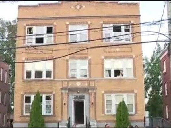 36 Edgewood St