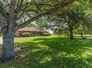 3801 Wonder Hill Rd, Chappell Hill, TX 77426