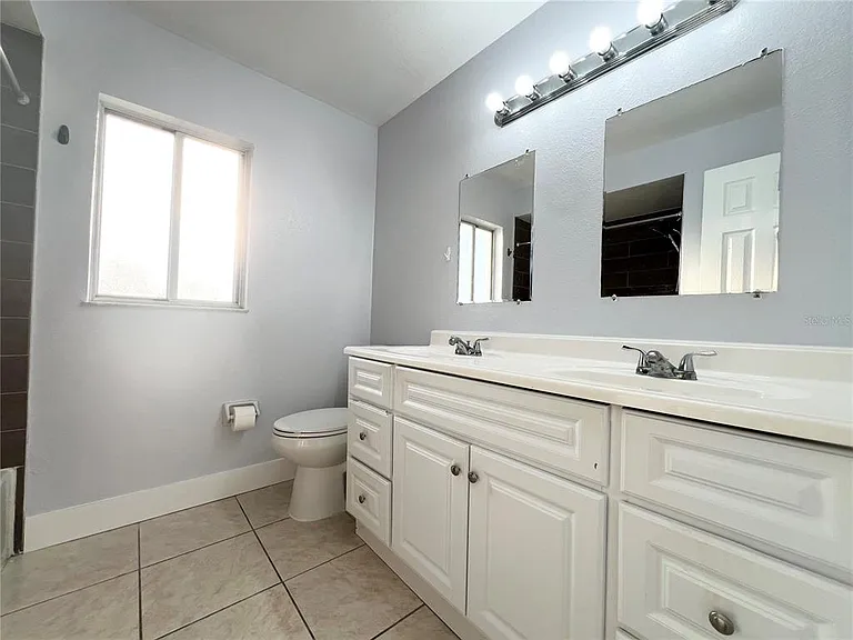 11340 Cardiff Dr — Photo 16
