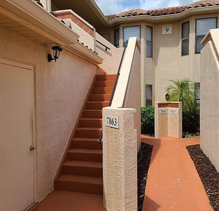 2nd image of 7863 Sugar View Ct Unit 7863