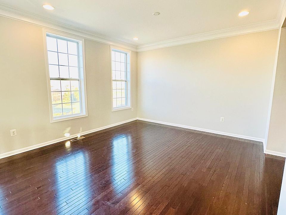 43173 Mitcham Sq, Ashburn, VA 20148 Zillow